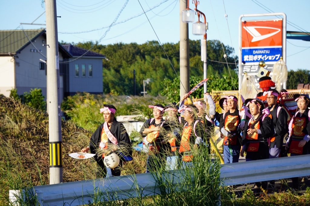 東組献馬